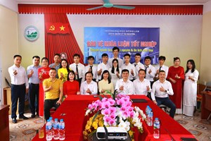 BẢO VỆ TỐT NGHIỆP – CỘT MỐC TRƯỞNG THÀNH CỦA SINH VIÊN K53 DLST