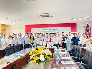 Tăng cường hợp tác giữa Trường Đại học Nông Lâm – Đại học Thái Nguyên và Trung tâm Vũ trụ Việt Nam trong nghiên cứu, đào tạo và ứng dụng công nghệ